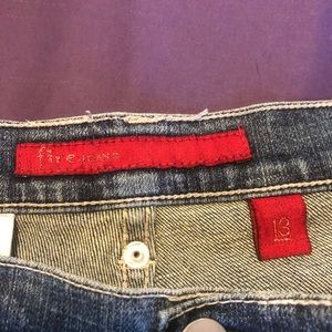 Capri jeans